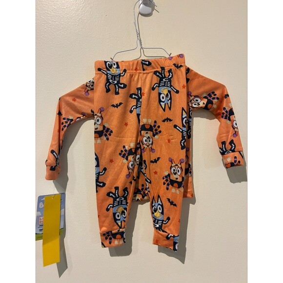 NWT Bluey Orange Halloween 2-Piece Pajama Set - 18M - Picture 2 of 3